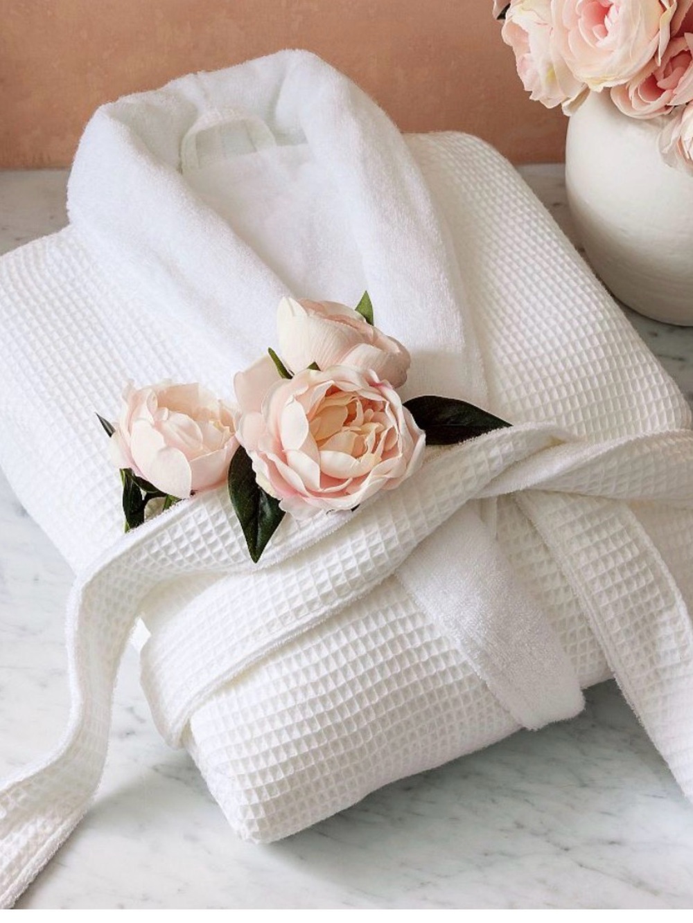 Pottery Barn Waffle Weave Resort Robe